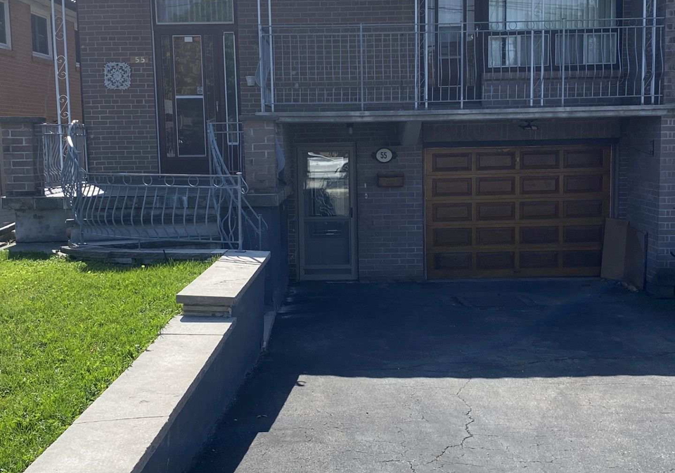 55-husband-drive-toronto-york-ontario-w13801640