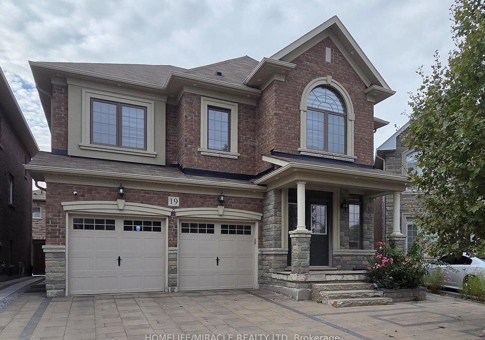 19-belgium-crescent-brampton-ontario-w13801642