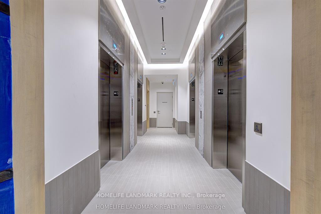 395-square-one-drive-mississauga-ontario-w13801712