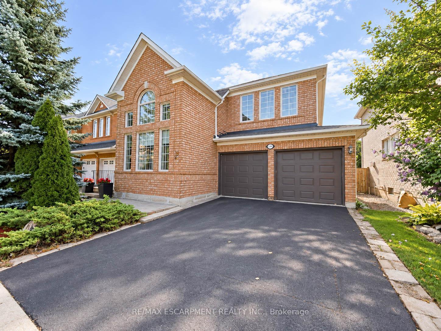 1396-thorncrest-crescent-oakville-ontario-w13802286