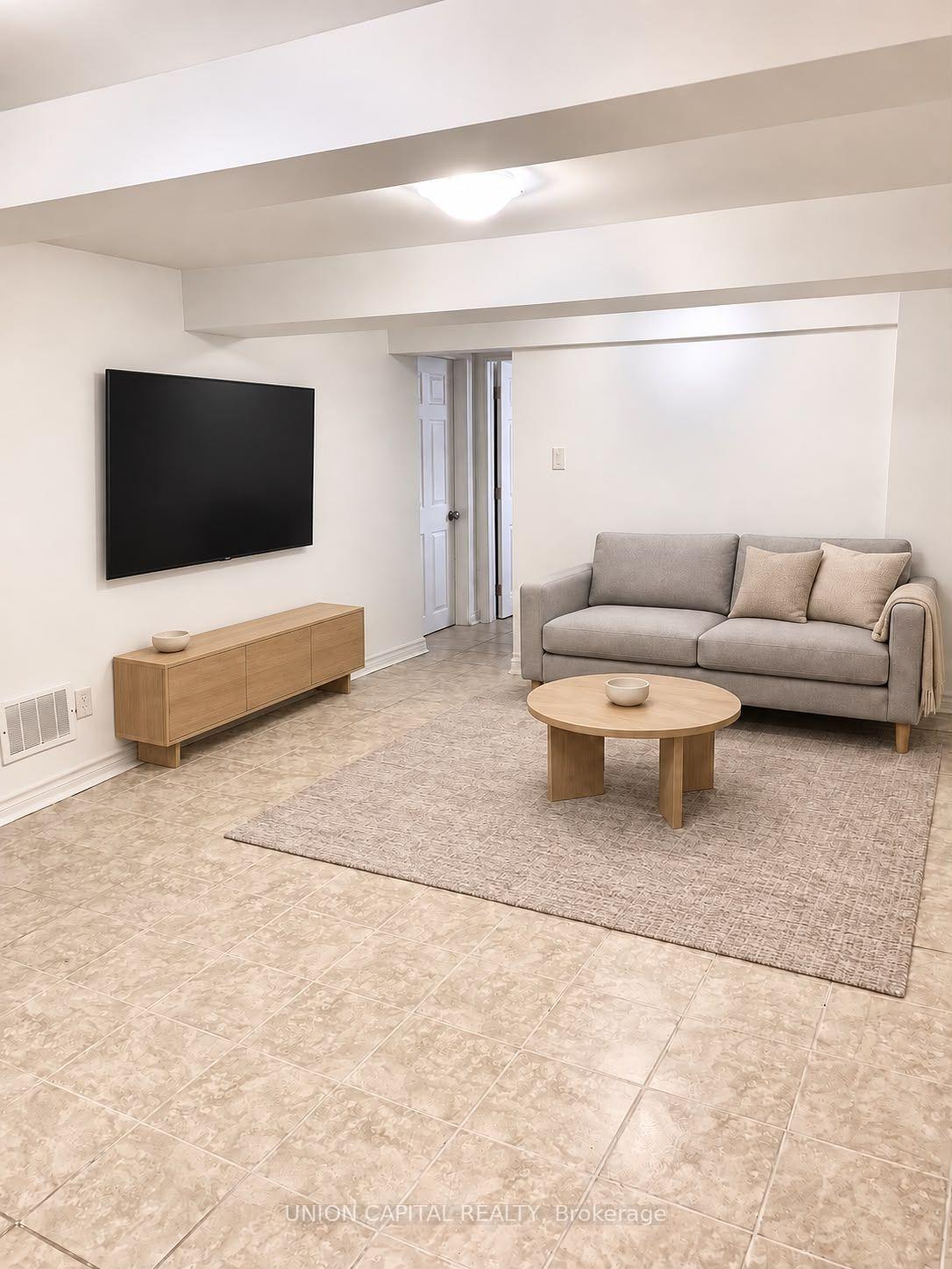 137-tavistock-road-toronto-york-ontario-w13802350