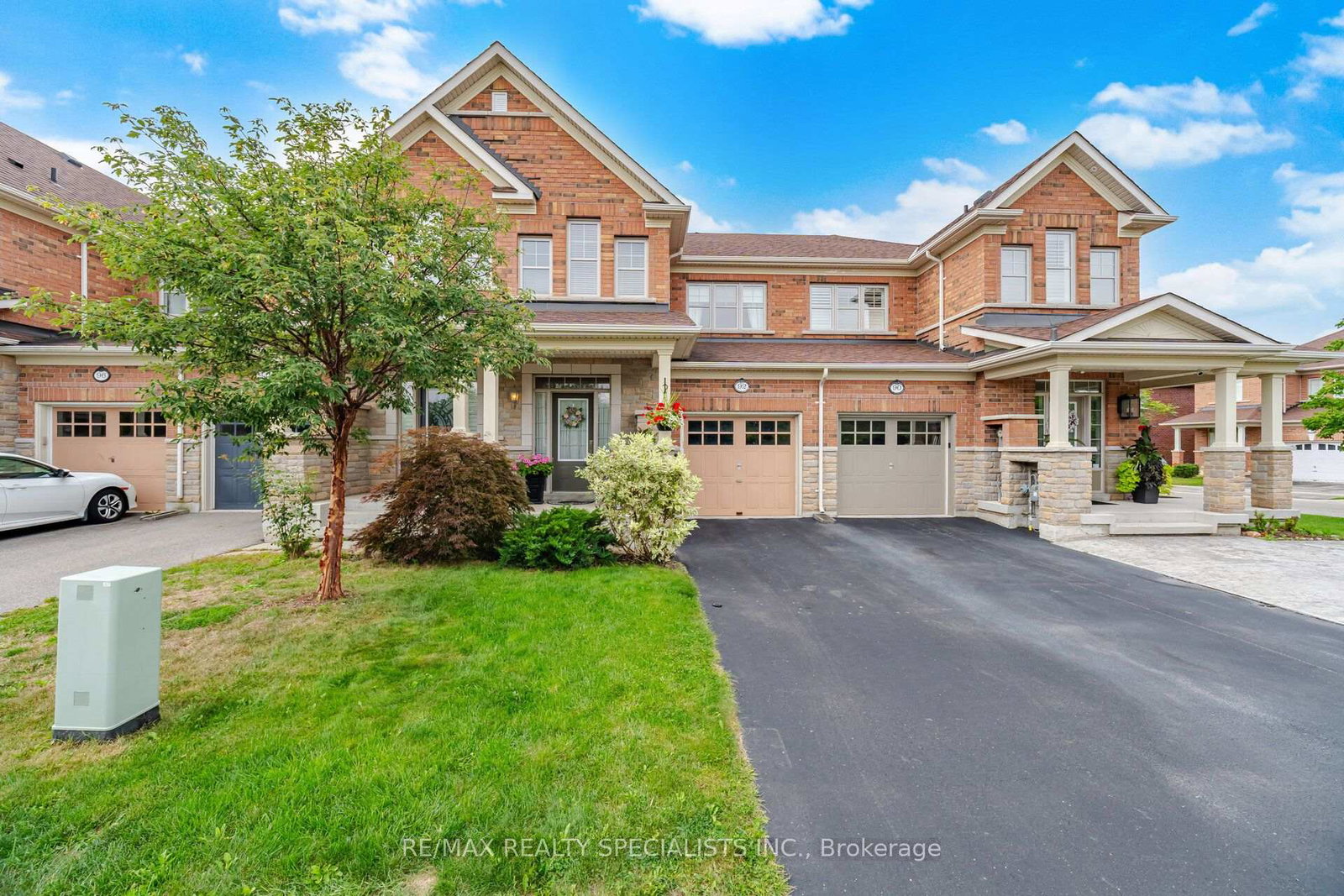 92-hanson-crescent-milton-ontario-w13802562