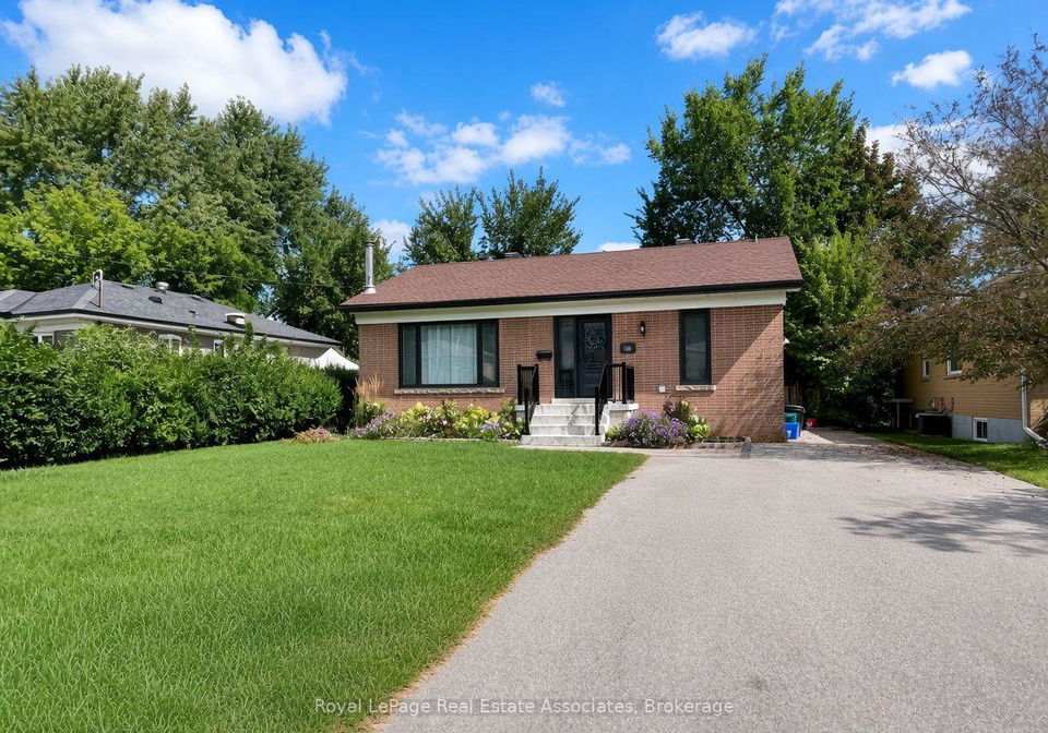 10-elizabeth-street-halton-hills-ontario-w13802616