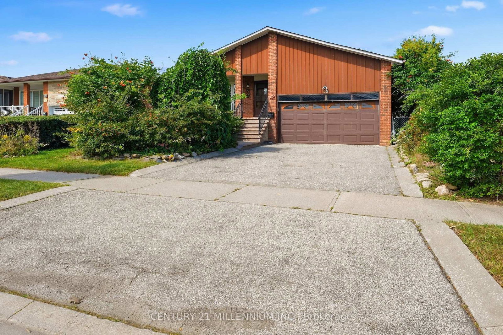 16-jardine-street-brampton-ontario-w13803082