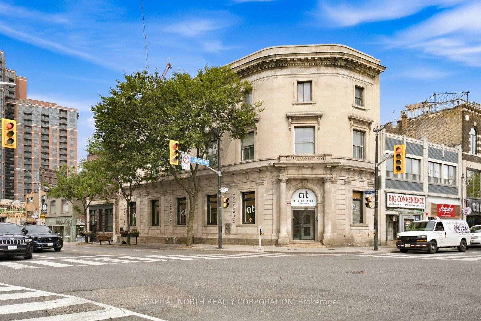 2854-dundas-street-w-toronto-toronto-ontario-w13803098