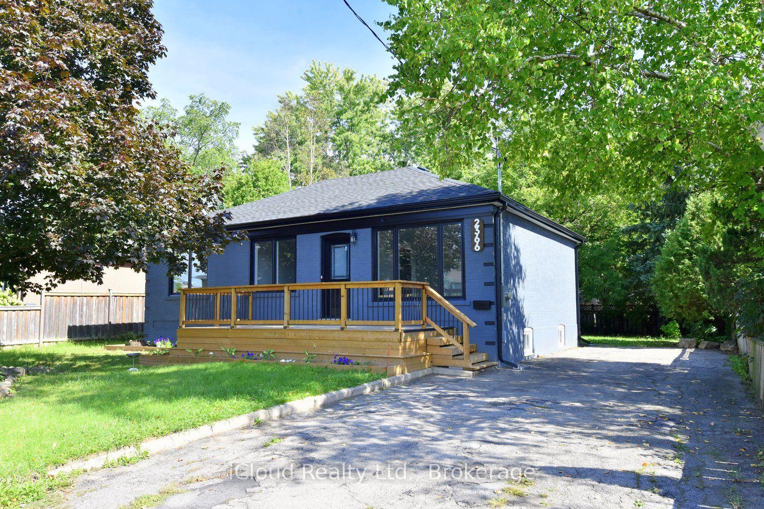 2366-mountainside-drive-burlington-ontario-w13803186