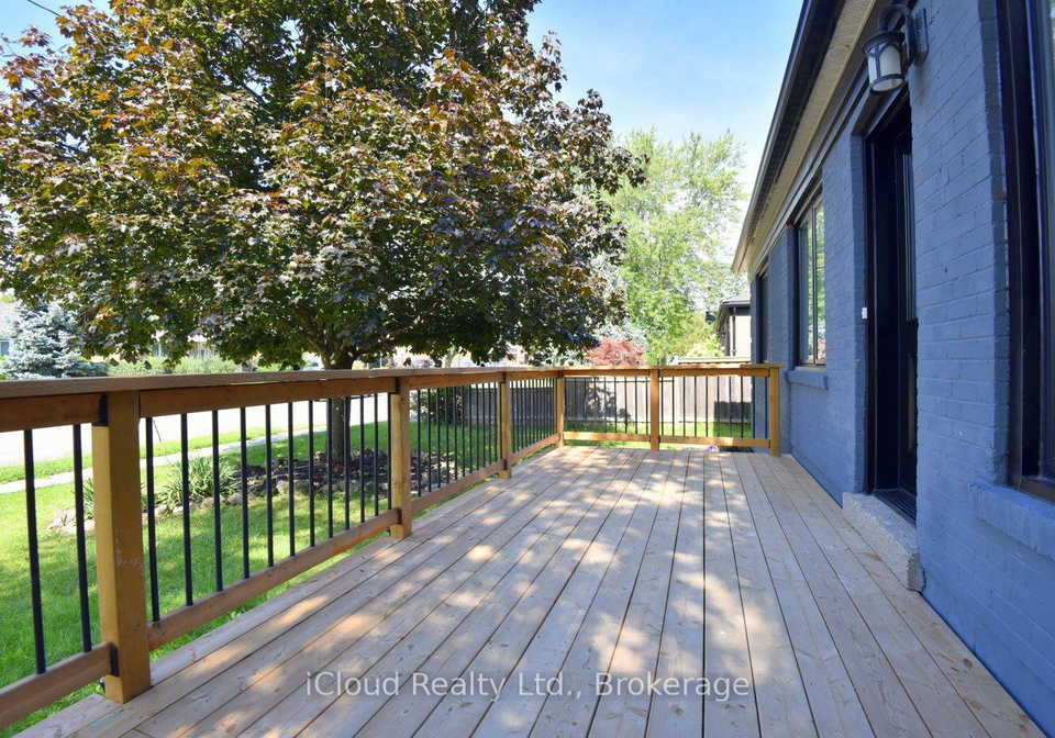 2366-mountainside-drive-burlington-ontario-w13803186