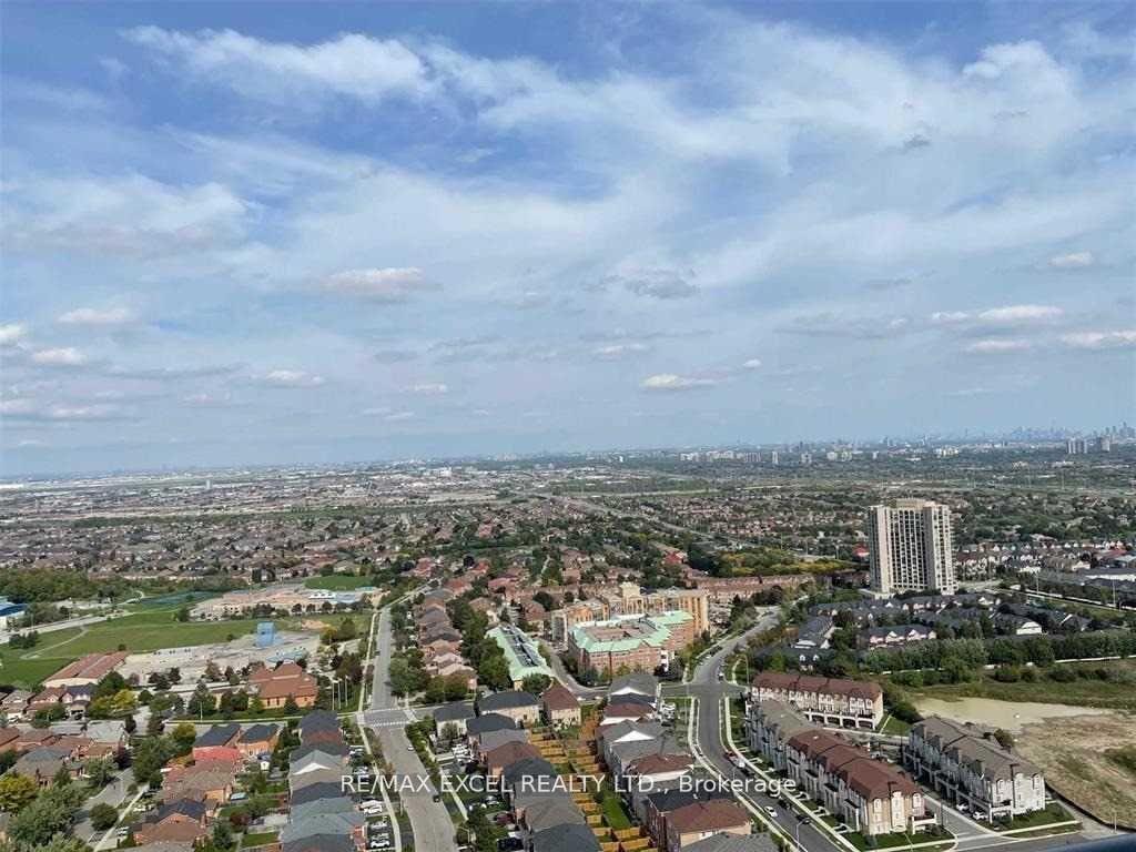 8-nahani-way-mississauga-ontario-w13803564
