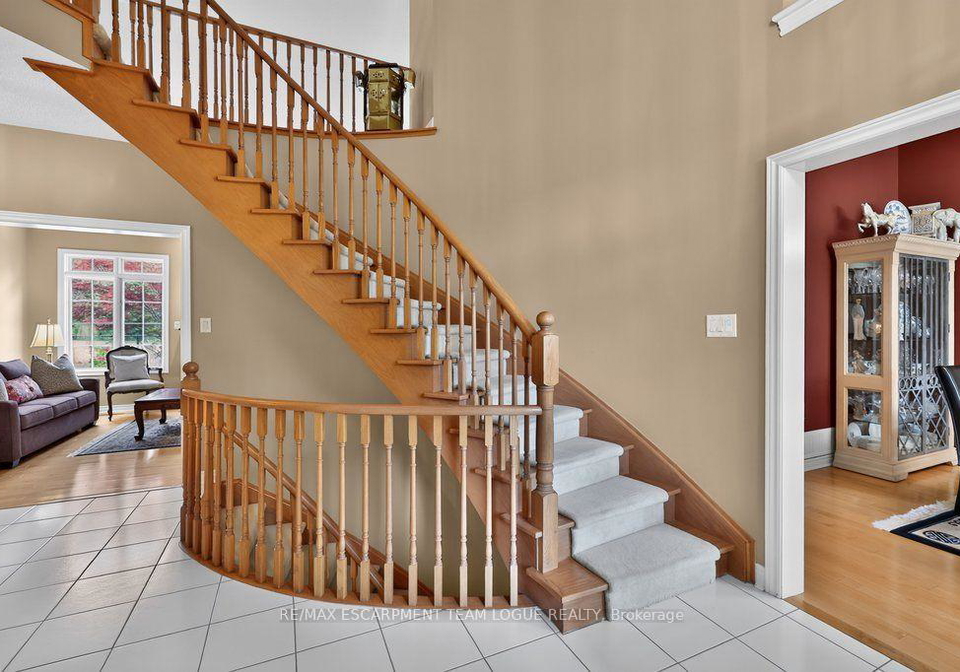 4168-stonebridge-crescent-burlington-ontario-w13803650