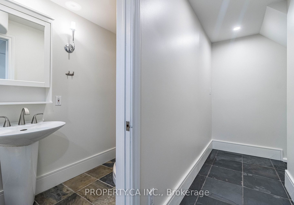 3470-enniskillen-circle-s-mississauga-ontario-w13803774