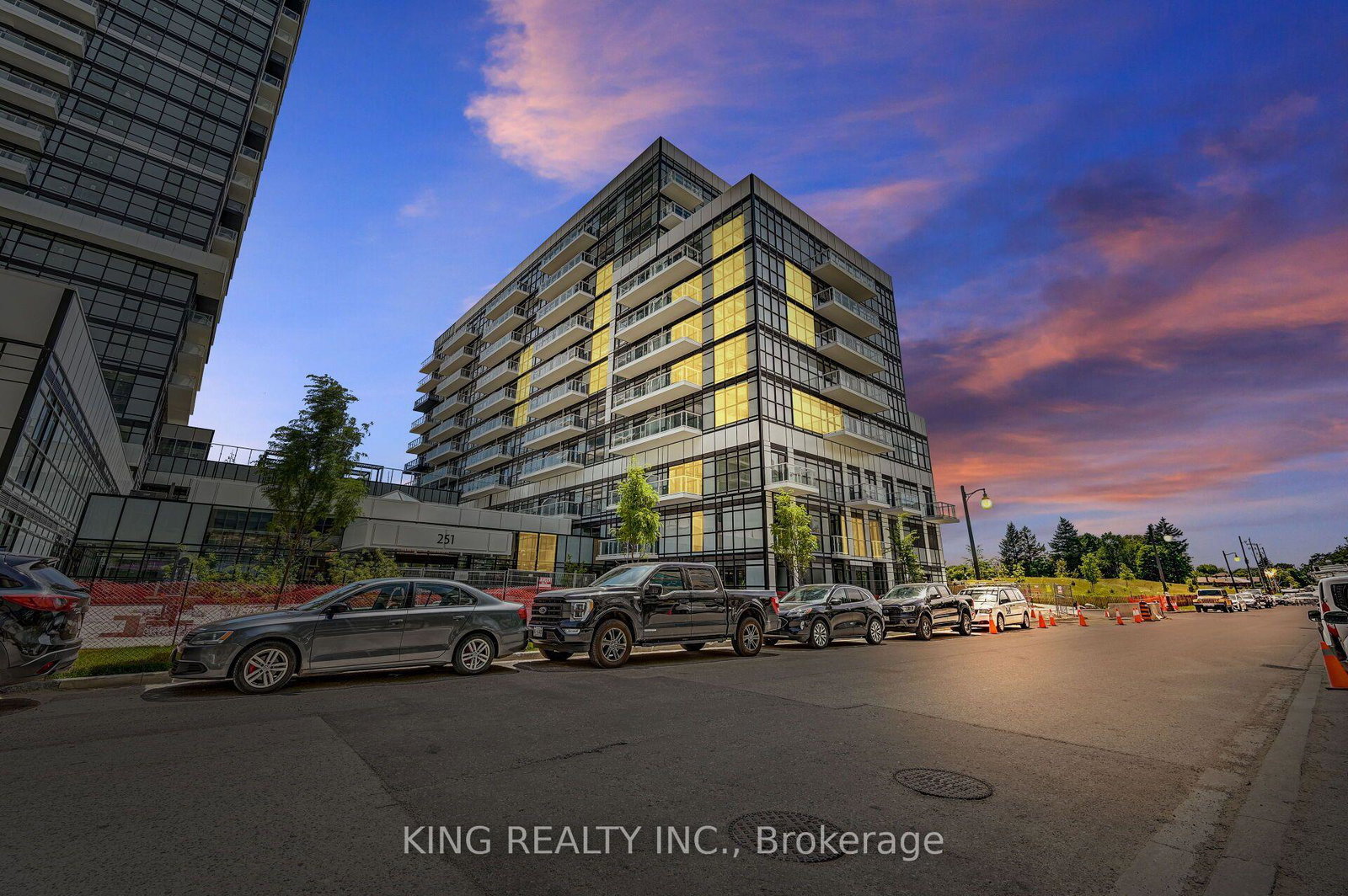 251-manitoba-street-toronto-etobicoke-ontario-w13803900