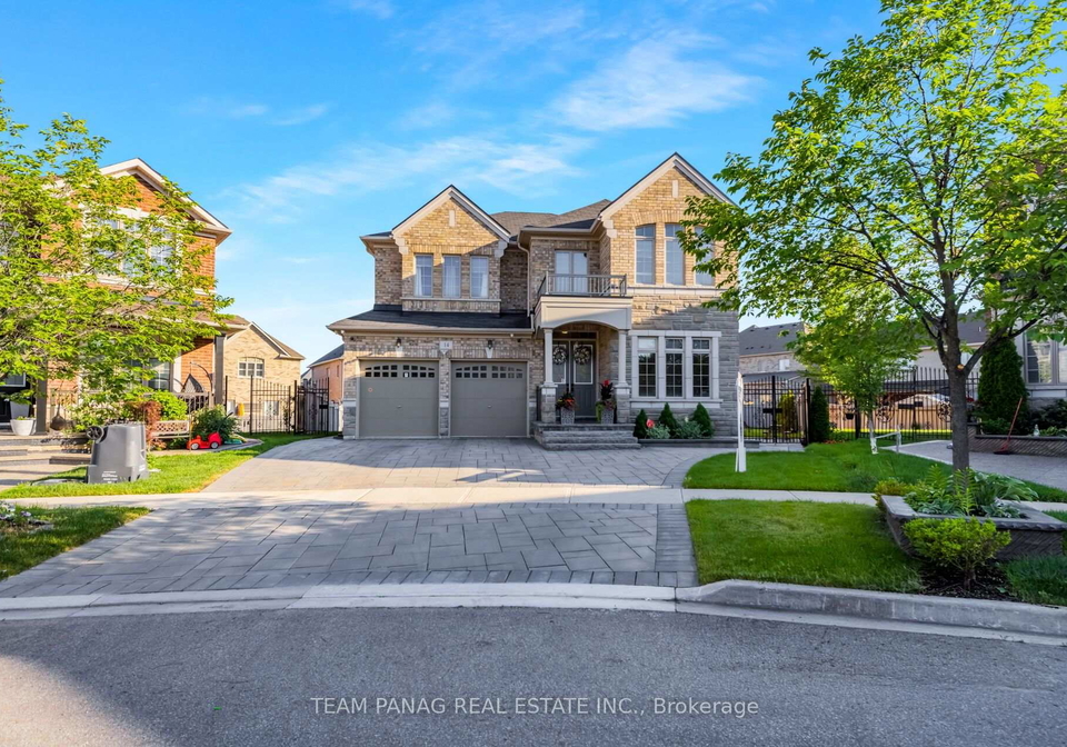 14-observatory-crescent-brampton-ontario-w13803924