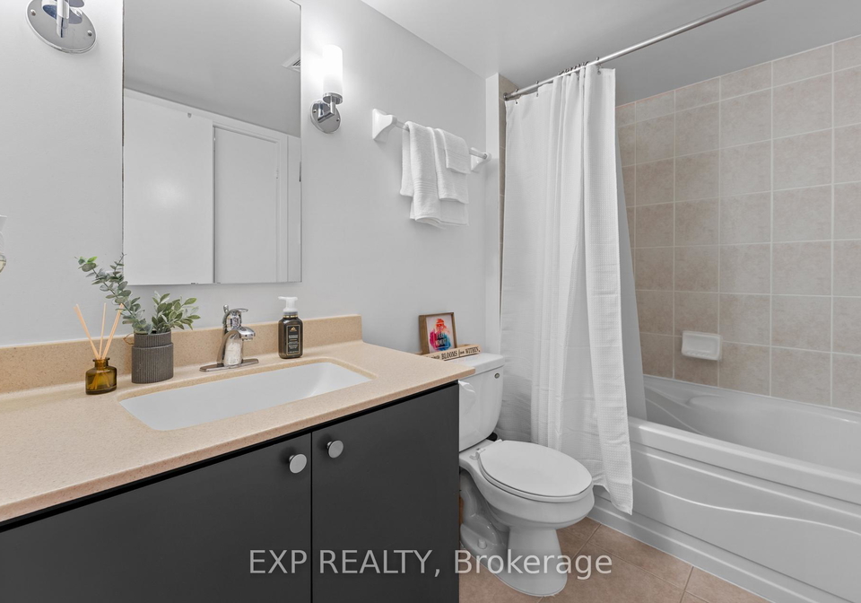 35-viking-lane-toronto-etobicoke-ontario-w13804040