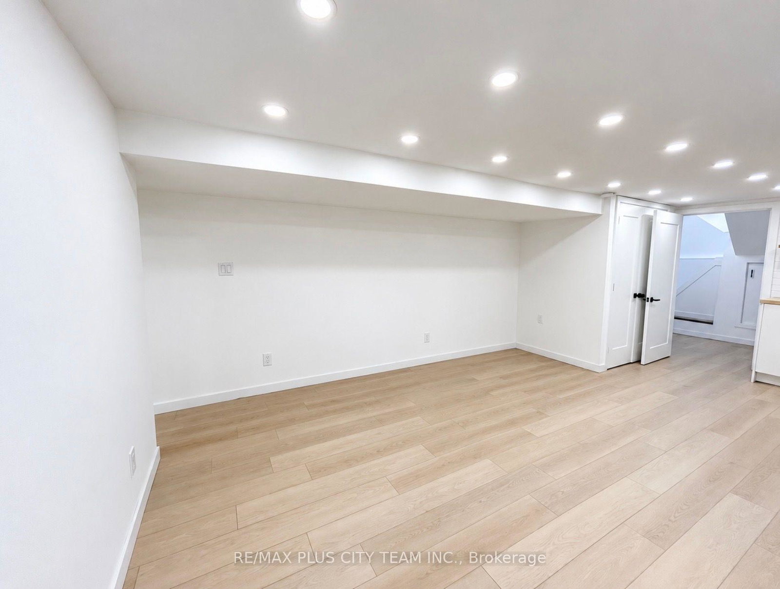 148-ascot-avenue-toronto-toronto-ontario-w13804056