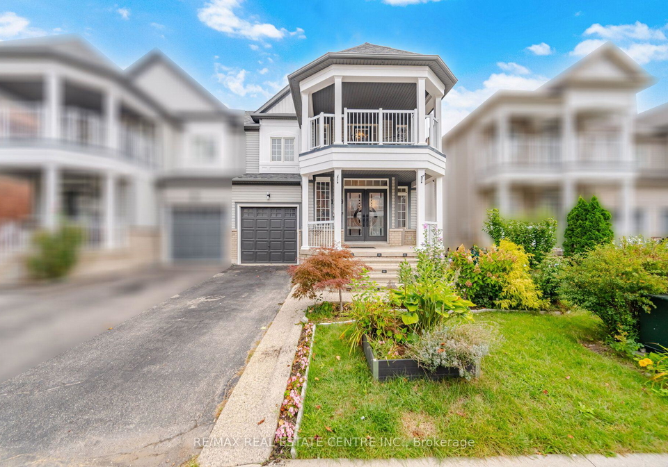 1109-bonin-crescent-milton-ontario-w13804078