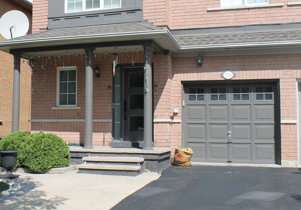 250-pettigrew-trail-milton-ontario-w13804148