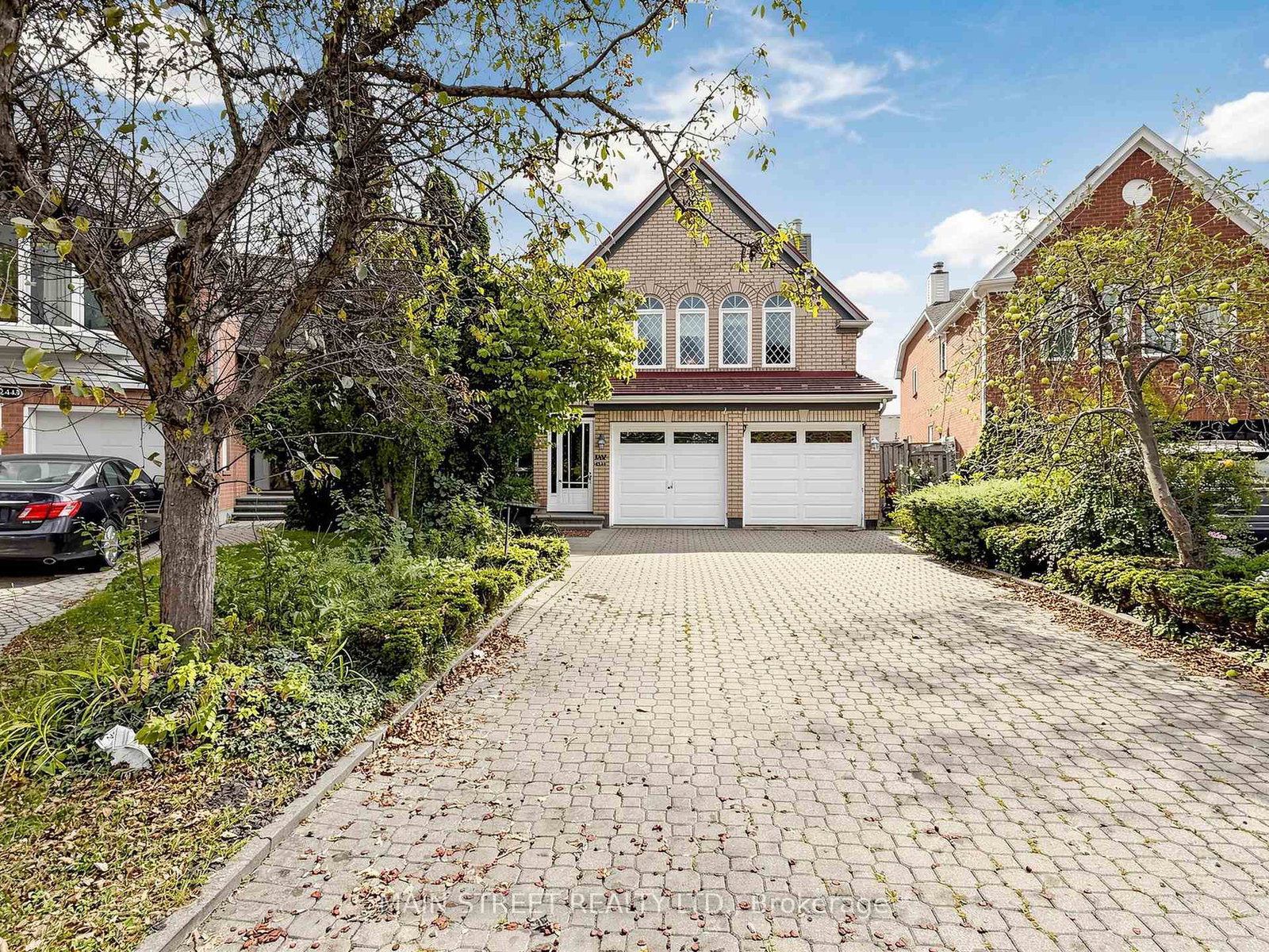 2441-willowburne-drive-mississauga-ontario-w13804286