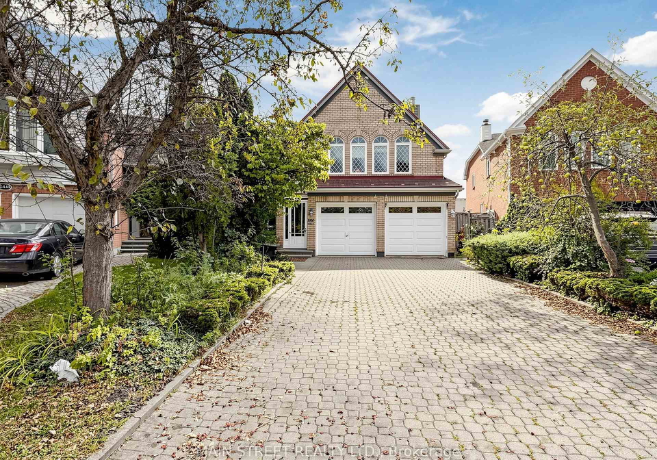2441-willowburne-drive-mississauga-ontario-w13804286