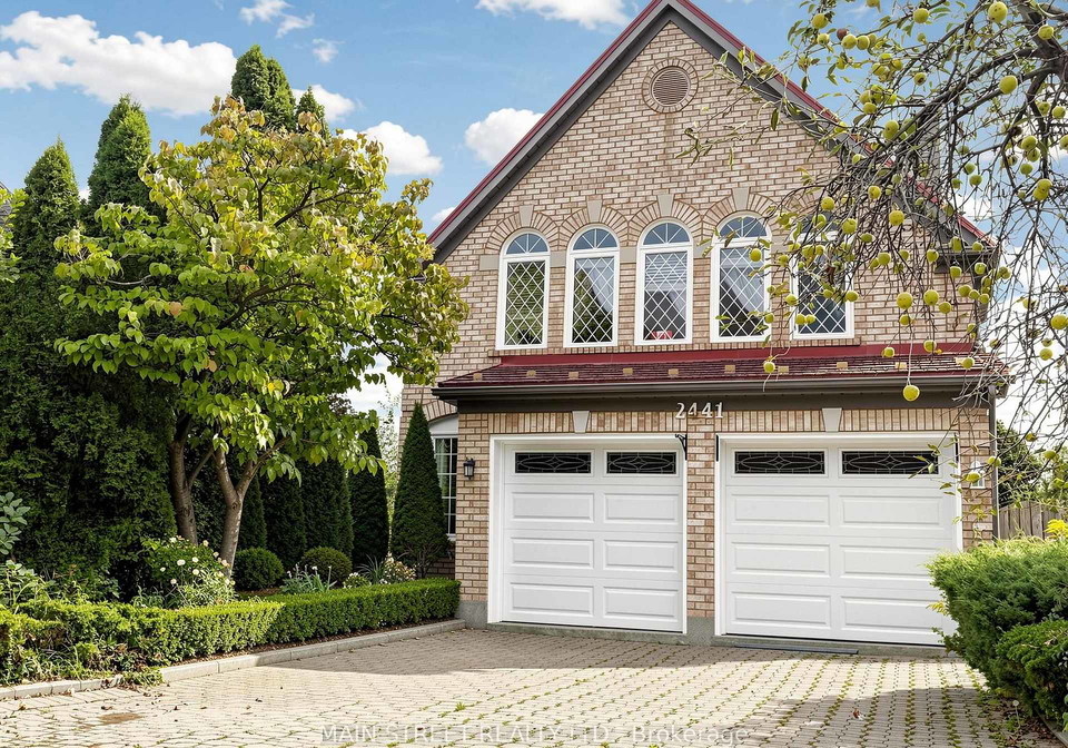 2441-willowburne-drive-mississauga-ontario-w13804286