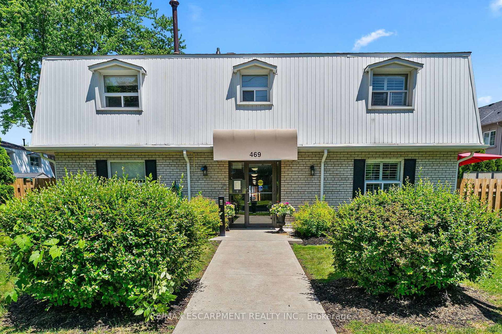 469-claridge-road-burlington-ontario-w13804324
