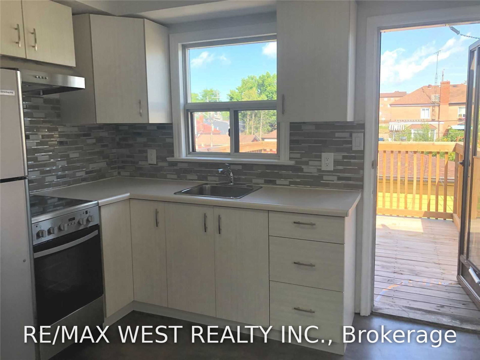 184-donald-avenue-toronto-toronto-ontario-w13804392