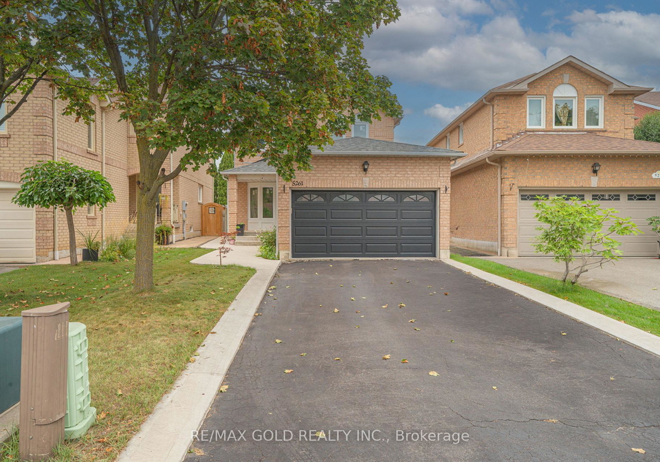 5261-river-forest-court-mississauga-ontario-w13804406