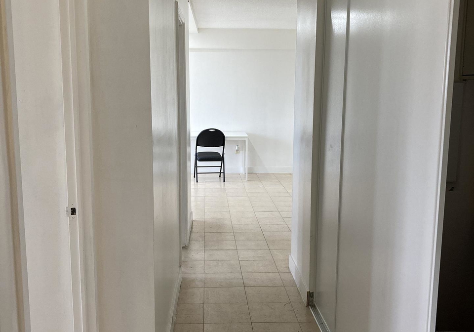 940-caledonia-road-toronto-north-york-ontario-w13804460