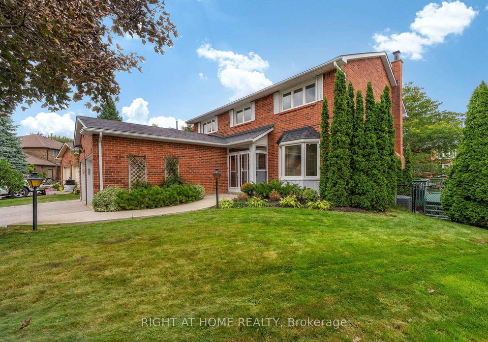 20-mowat-court-brampton-ontario-w13804520