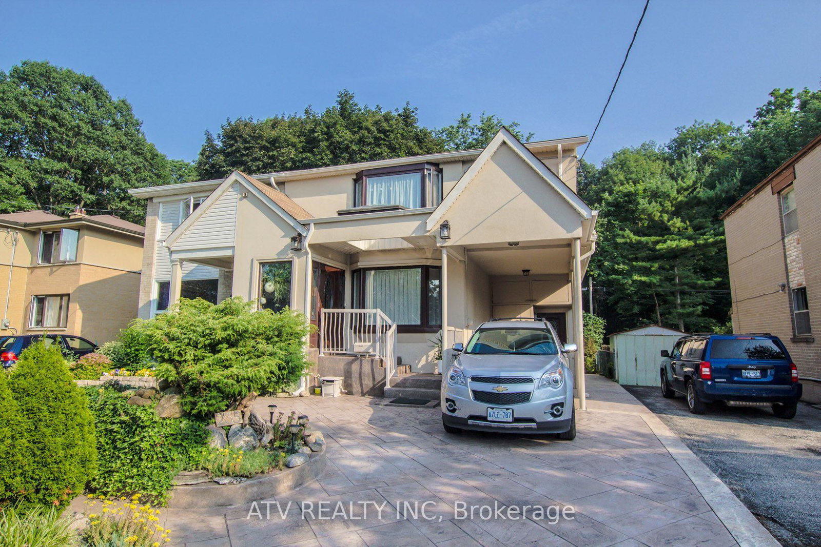 235-saint-marks-road-toronto-toronto-ontario-w13804706