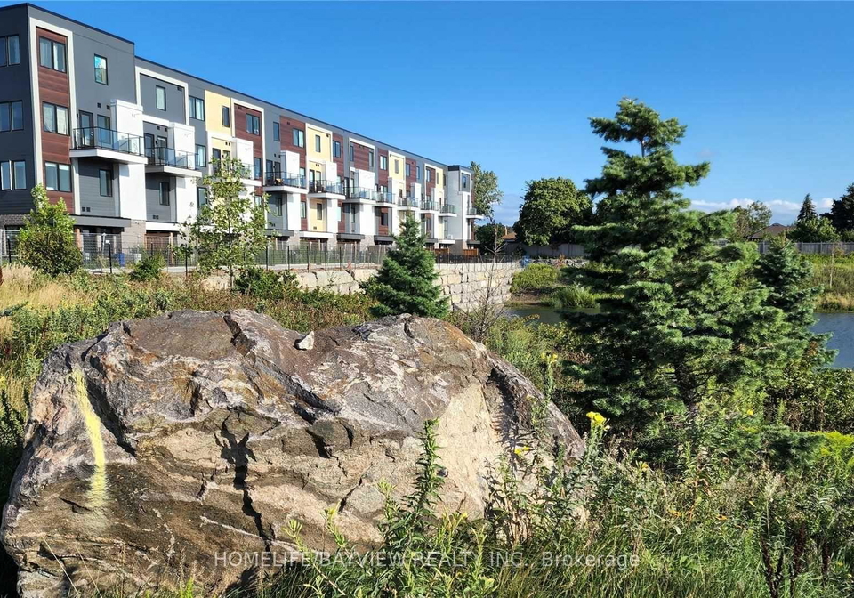 155-downsview-park-boulevard-toronto-york-ontario-w13804770