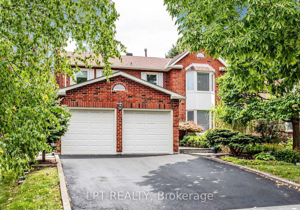 1579-lovelady-crescent-mississauga-ontario-w13804852