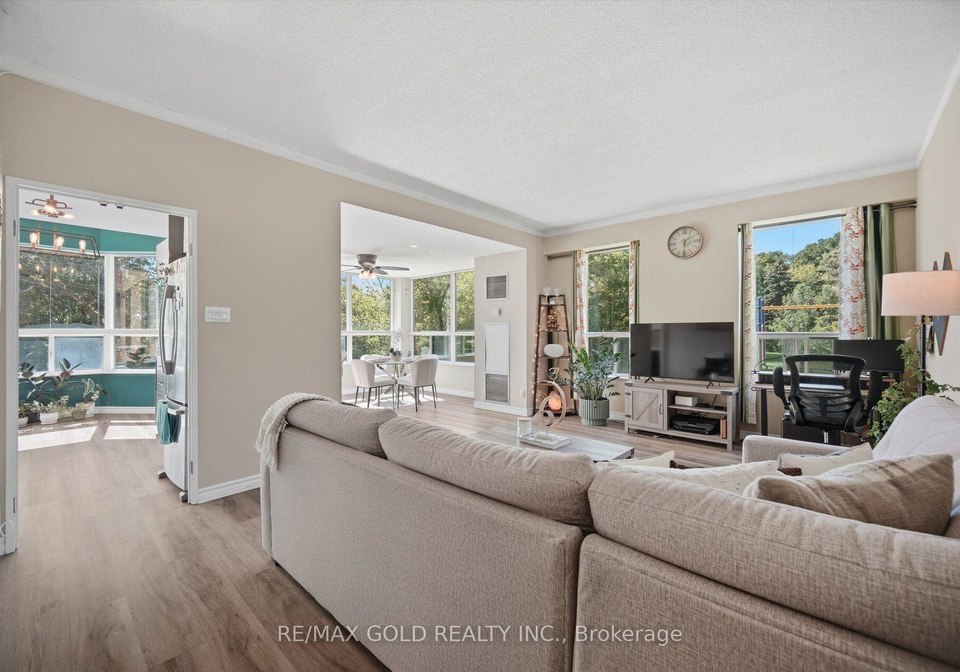 6-humberline-drive-toronto-etobicoke-ontario-w13804854