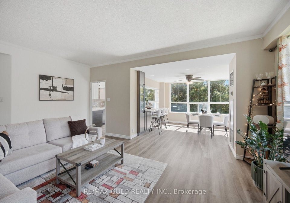 6-humberline-drive-toronto-etobicoke-ontario-w13804854