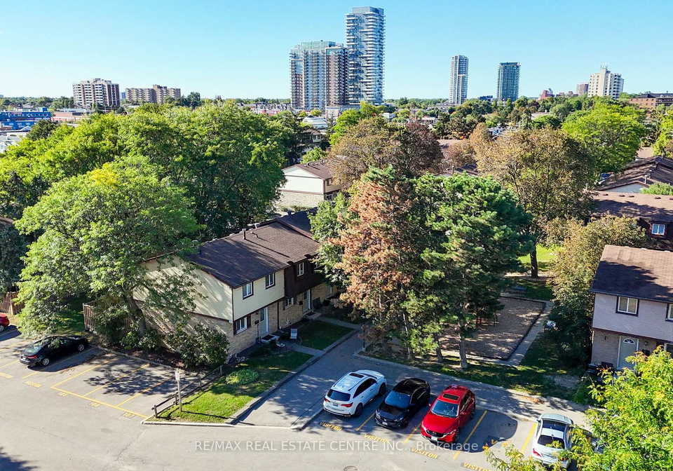 45-hansen-road-n-brampton-ontario-w13804876