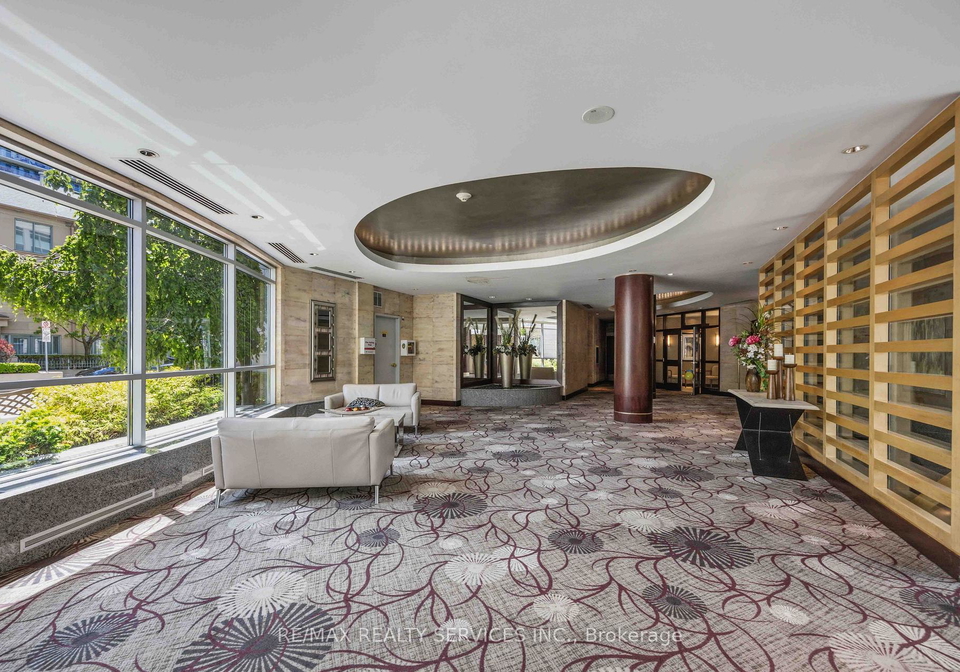 2111-lake-shore-boulevard-w-toronto-etobicoke-ontario-w13804896