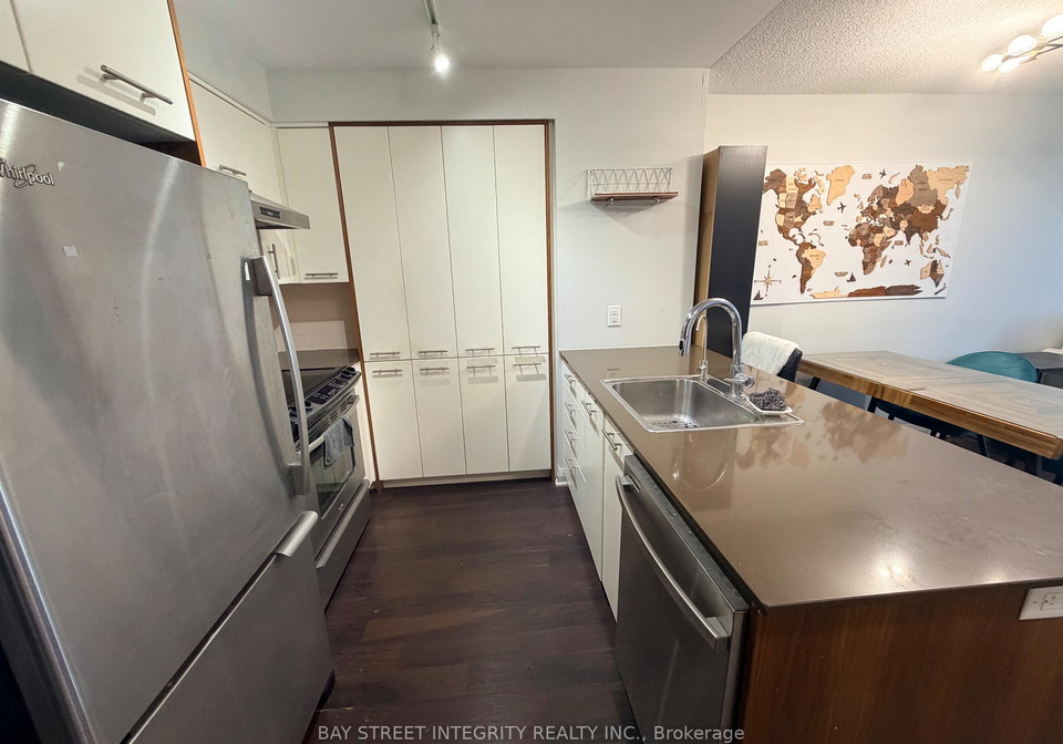 1-valhalla-inn-road-toronto-etobicoke-ontario-w13804916