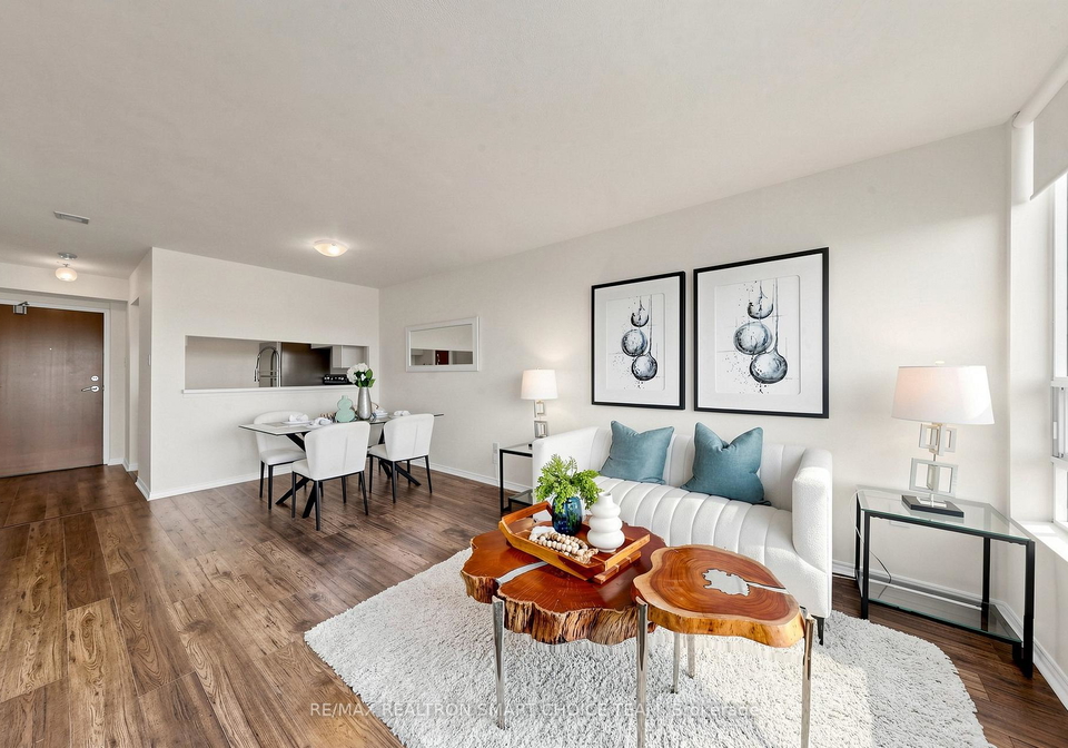 50-kingsbridge-garden-circle-mississauga-ontario-w13804924