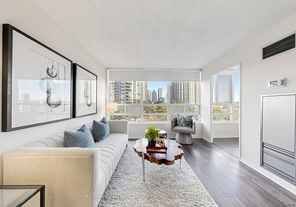 50-kingsbridge-garden-circle-mississauga-ontario-w13804924