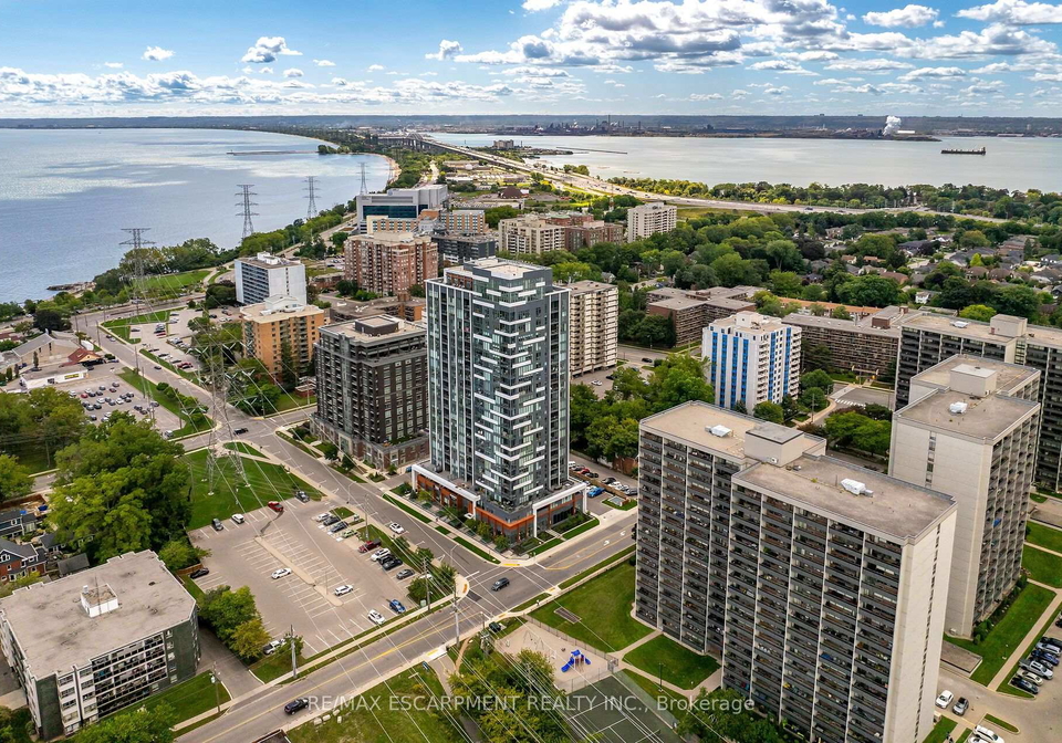 500-brock-avenue-burlington-ontario-w13805016