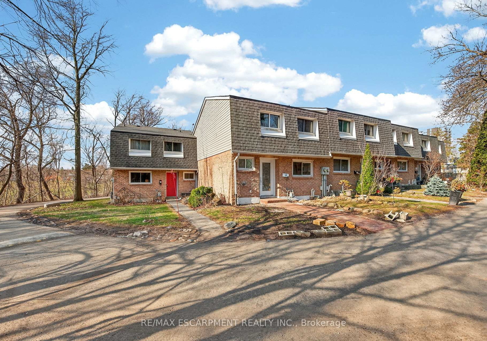 2050-upper-middle-road-burlington-ontario-w13805176