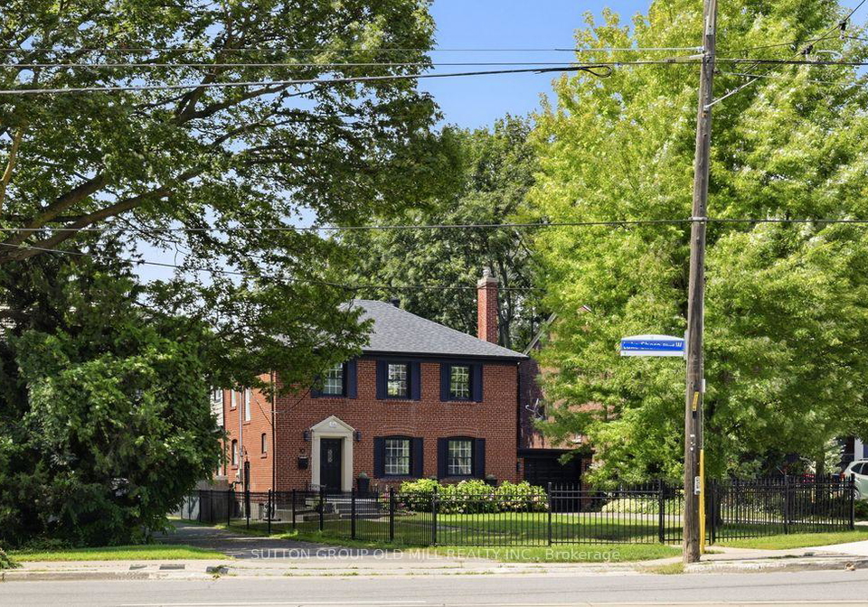 10-queens-avenue-toronto-etobicoke-ontario-w13805184