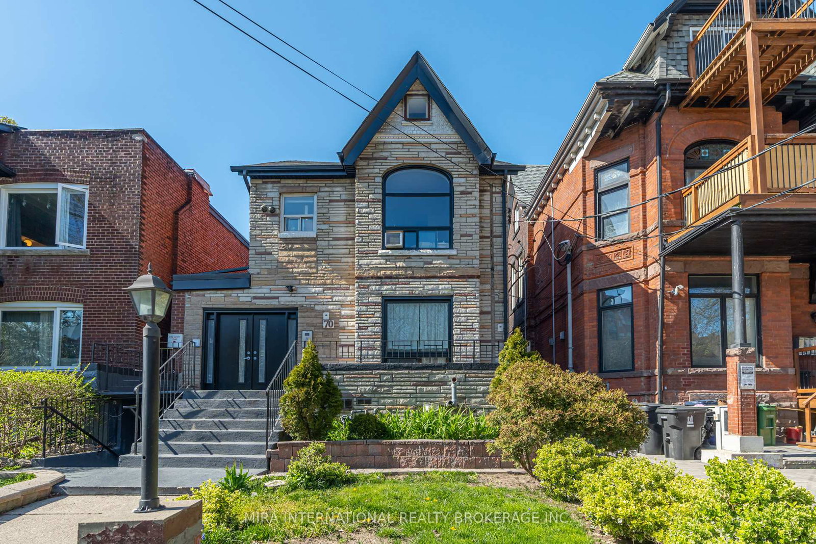 70-melbourne-avenue-toronto-toronto-ontario-w13805238