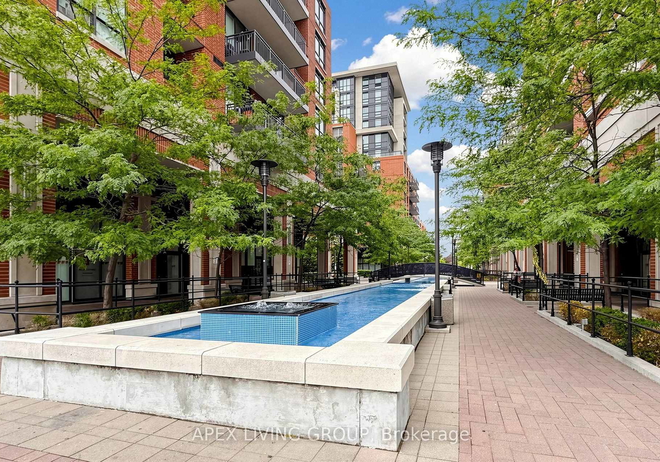 830-lawrence-avenue-w-toronto-north-york-ontario-w13805246
