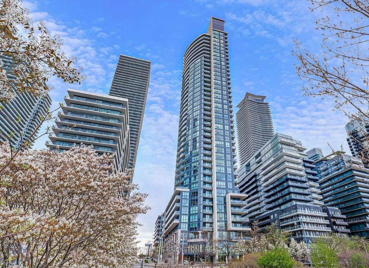 59-annie-craig-drive-toronto-etobicoke-ontario-w13805386