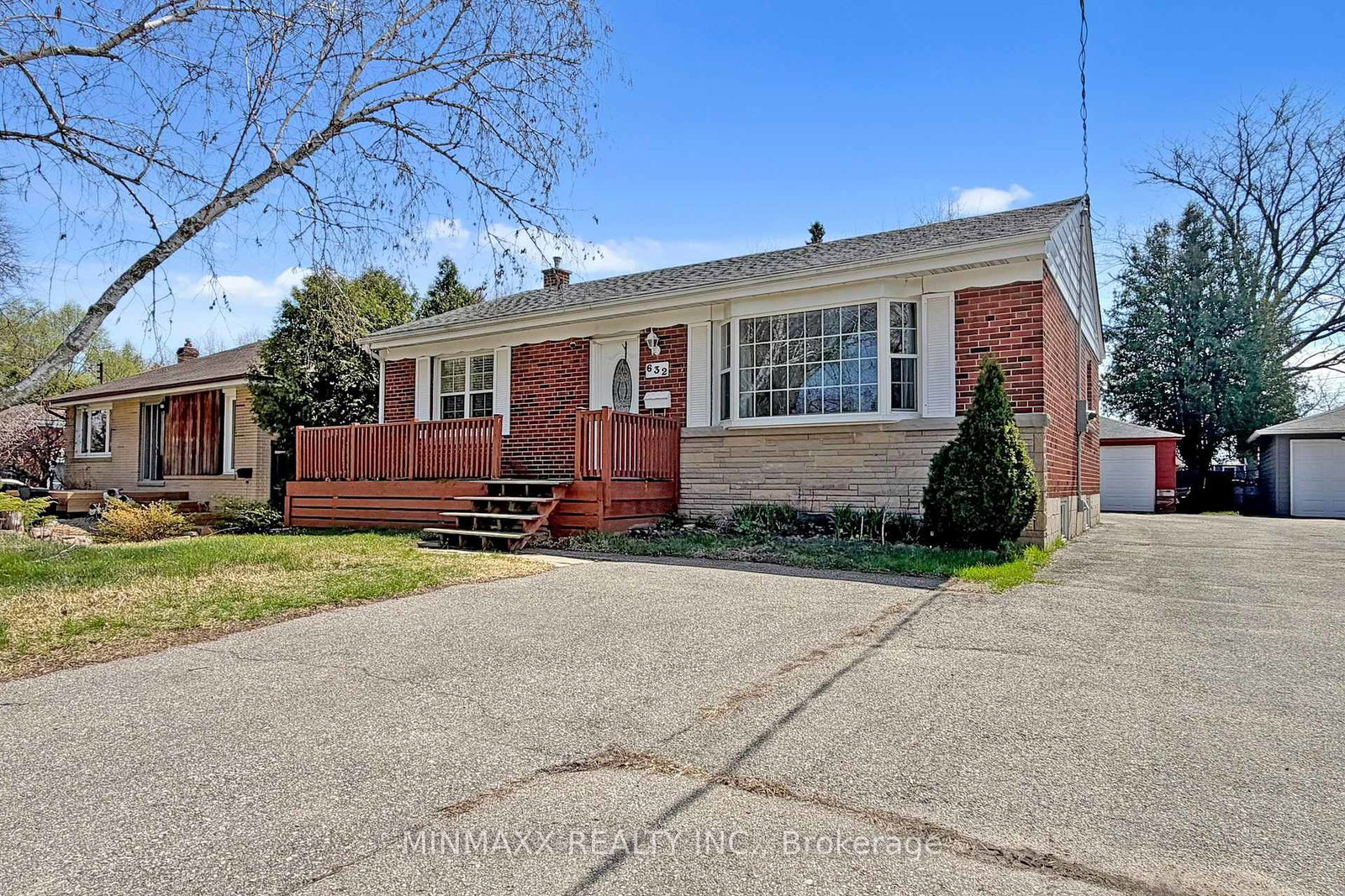 632-inverness-avenue-burlington-ontario-w13805396