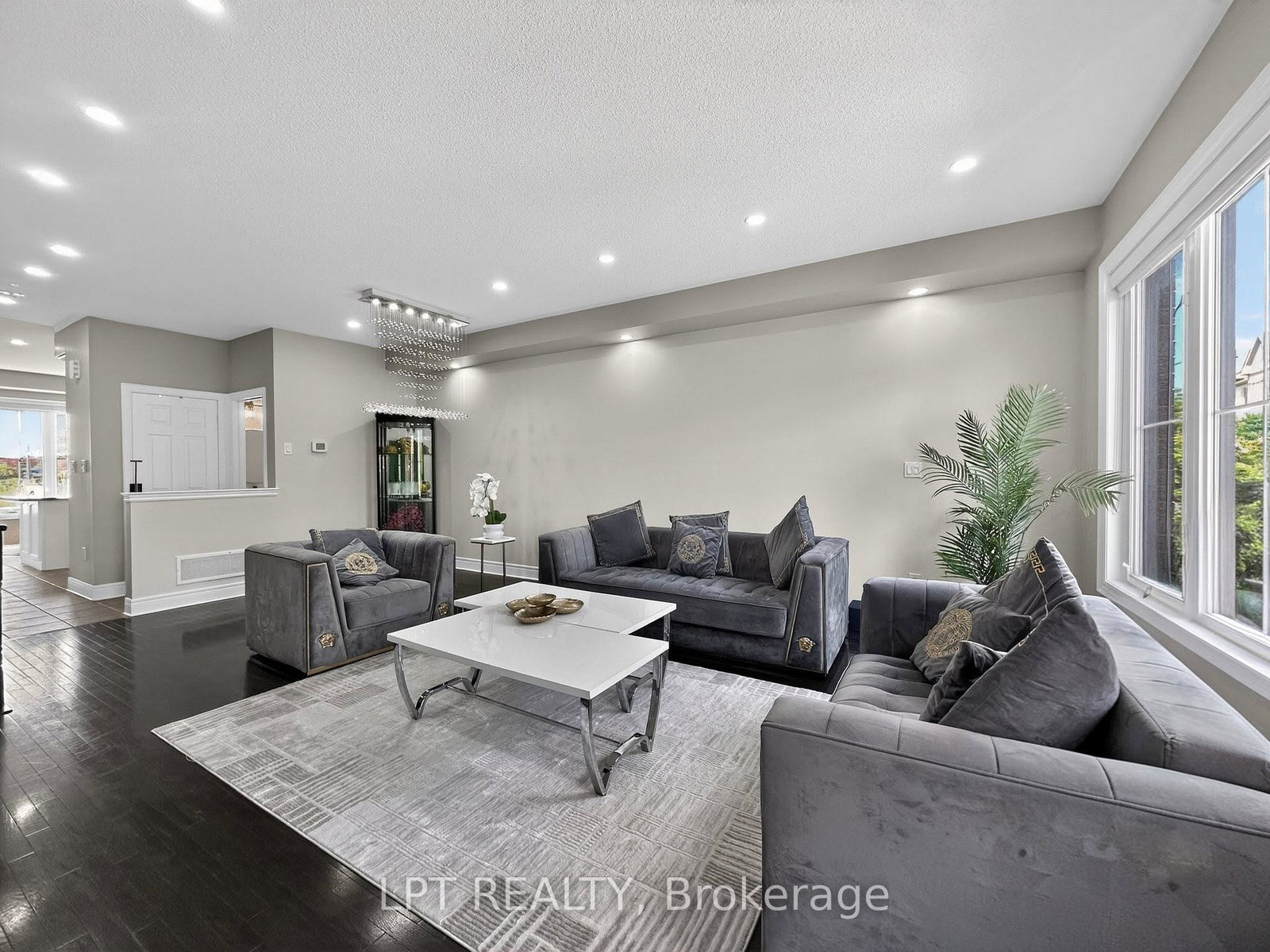 44-cedar-lake-crescent-brampton-ontario-w13805430