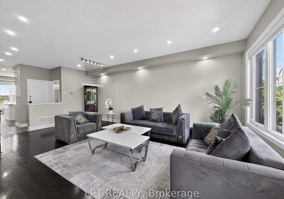 44-cedar-lake-crescent-brampton-ontario-w13805430