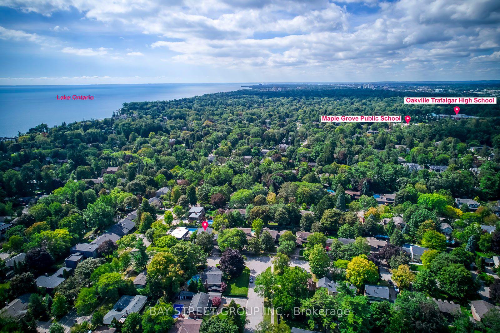 216-beechfield-road-oakville-ontario-w13805520