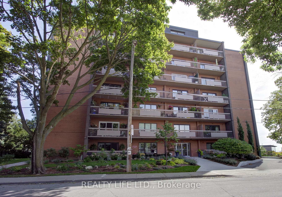 41-lake-shore-drive-toronto-etobicoke-ontario-w13805534
