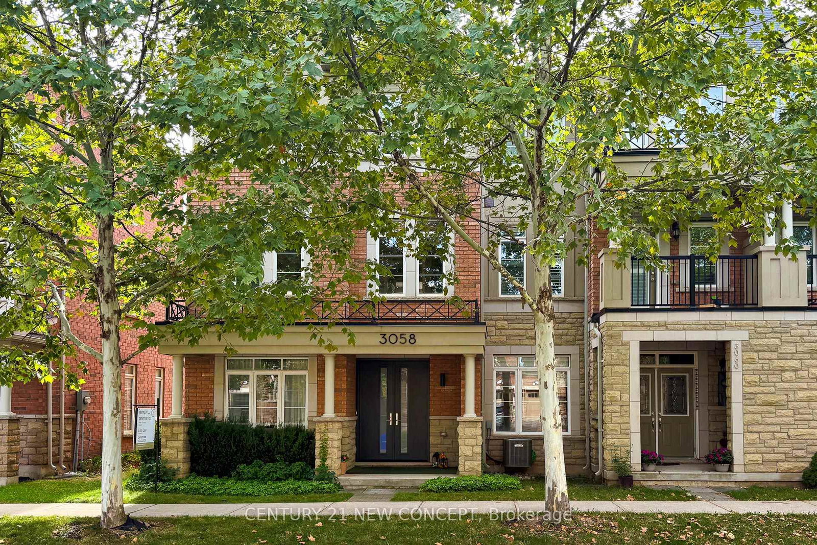 3058-eberly-woods-drive-oakville-ontario-w13805616